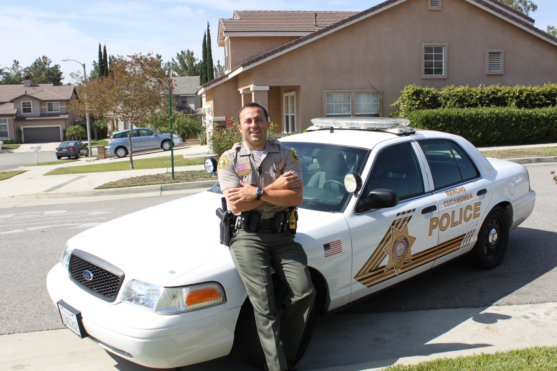 Rocky A. Johnson as Deputy Sheriff, San Bernardino County